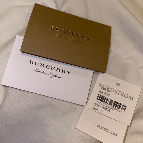 Burberry Banner Bag - Picture 8 of 15